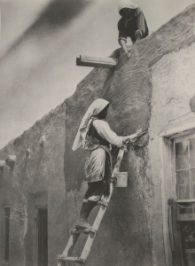 Edward Sheriff Curtis, Replastering a Paguage House (2009.26.17)